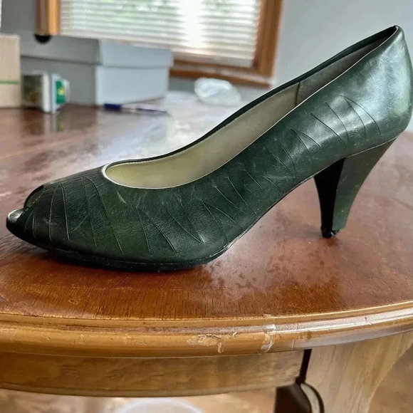 Vintage Sandra Miller Peep Toe Green Heels Size 7.5 - Picture 4 of 10